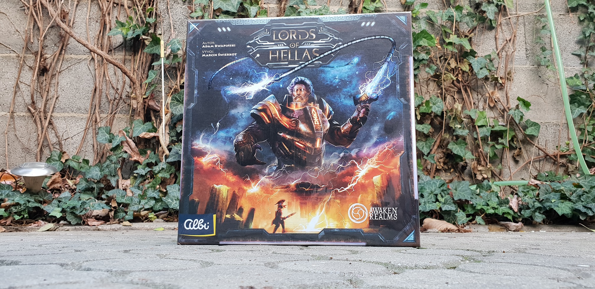 Lords of Hellas - recenze