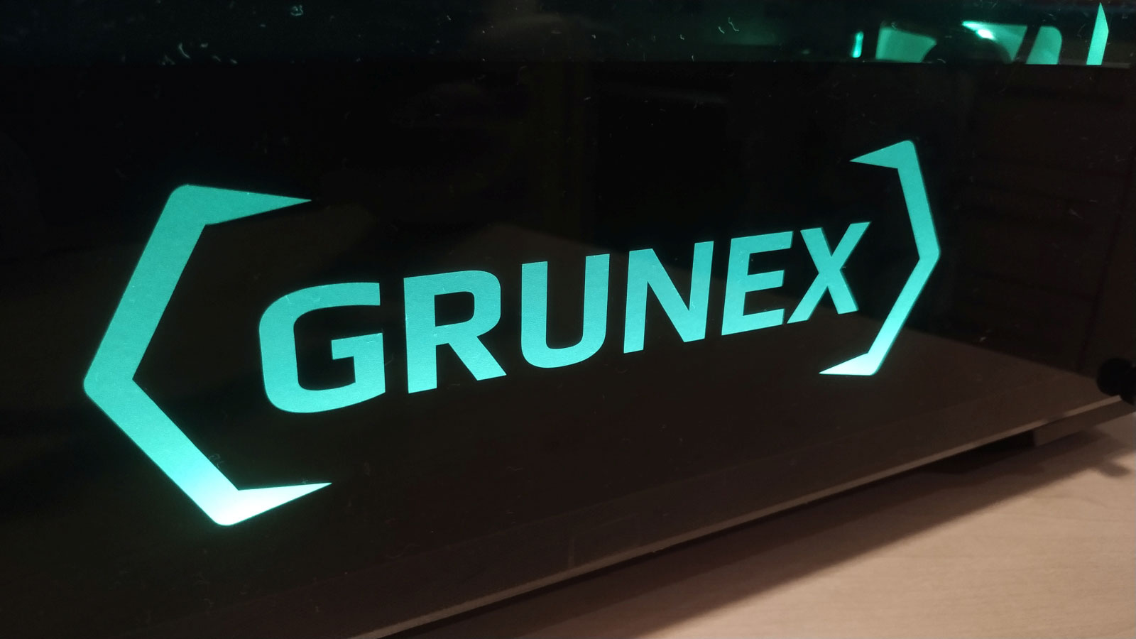 Klik pro zvětšení (AMD Ryzen se hlásí o slovo v nových sestavách LYNX Grunex)