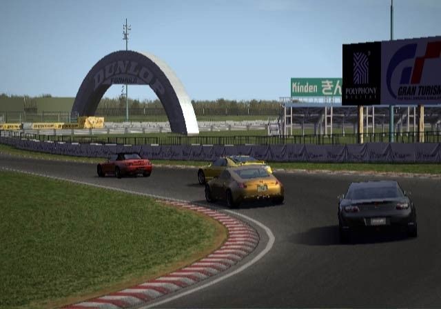 Klik pro zvětšení (Gran Turismo 4 - dojmy z dema)