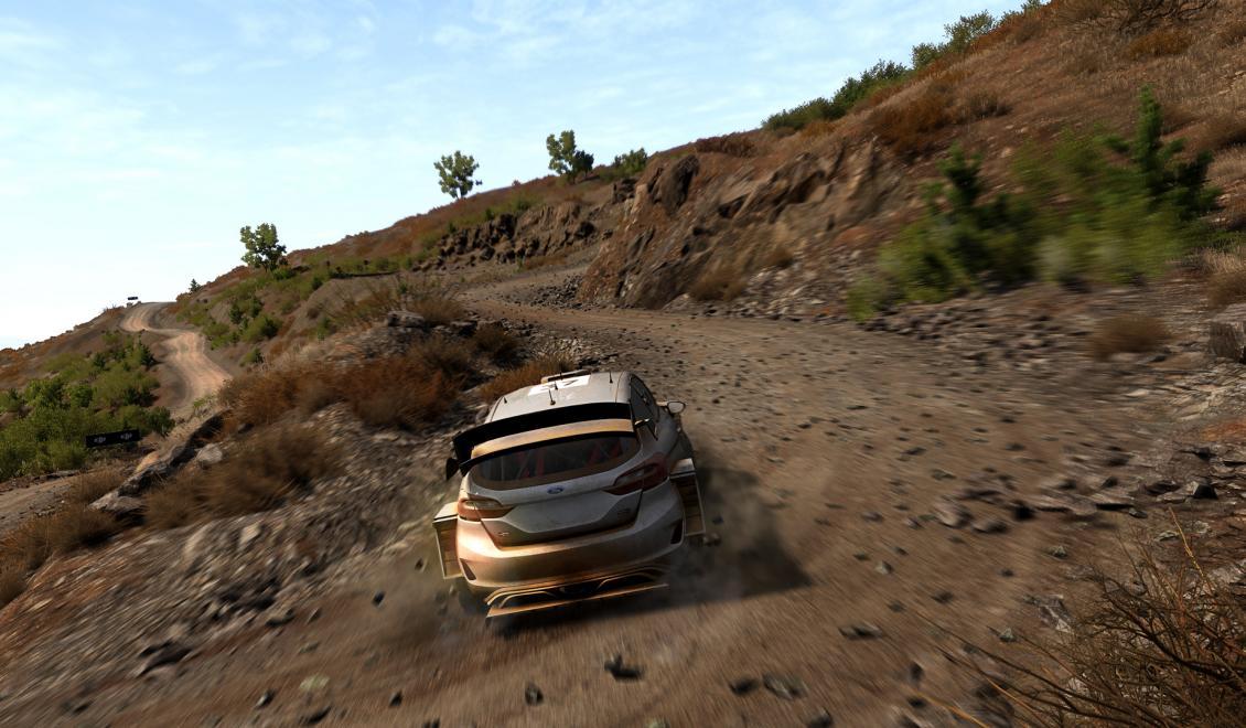 Rallye závody WRC 8 na prvních záběrech z hraní