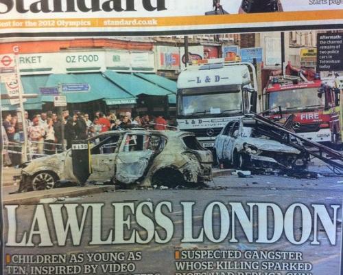 Co může za nepokoje v Londýně? Přeci GTA