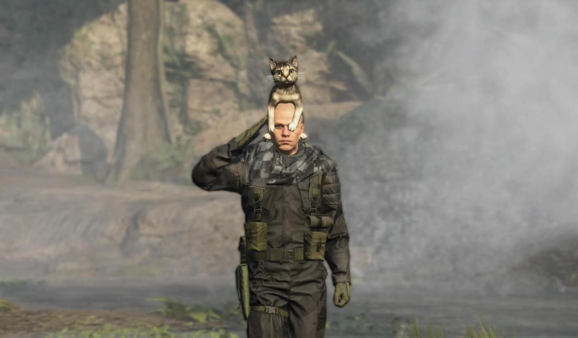 V Metal Gear Online můžete na hlavě nosit kočku