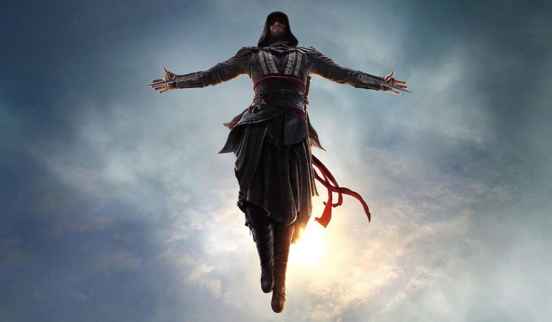 Filmový Assassin’s Creed si na sebe nakonec vydělal