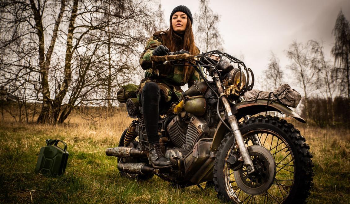 Pozrite si reálnu motorku z Days Gone, vytvorenú pomocou šrotu