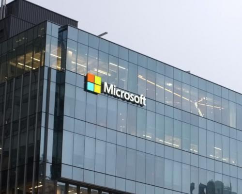 Microsoft oznámil prepúšťanie, o prácu príde viac ako 10 tisíc ľudí
